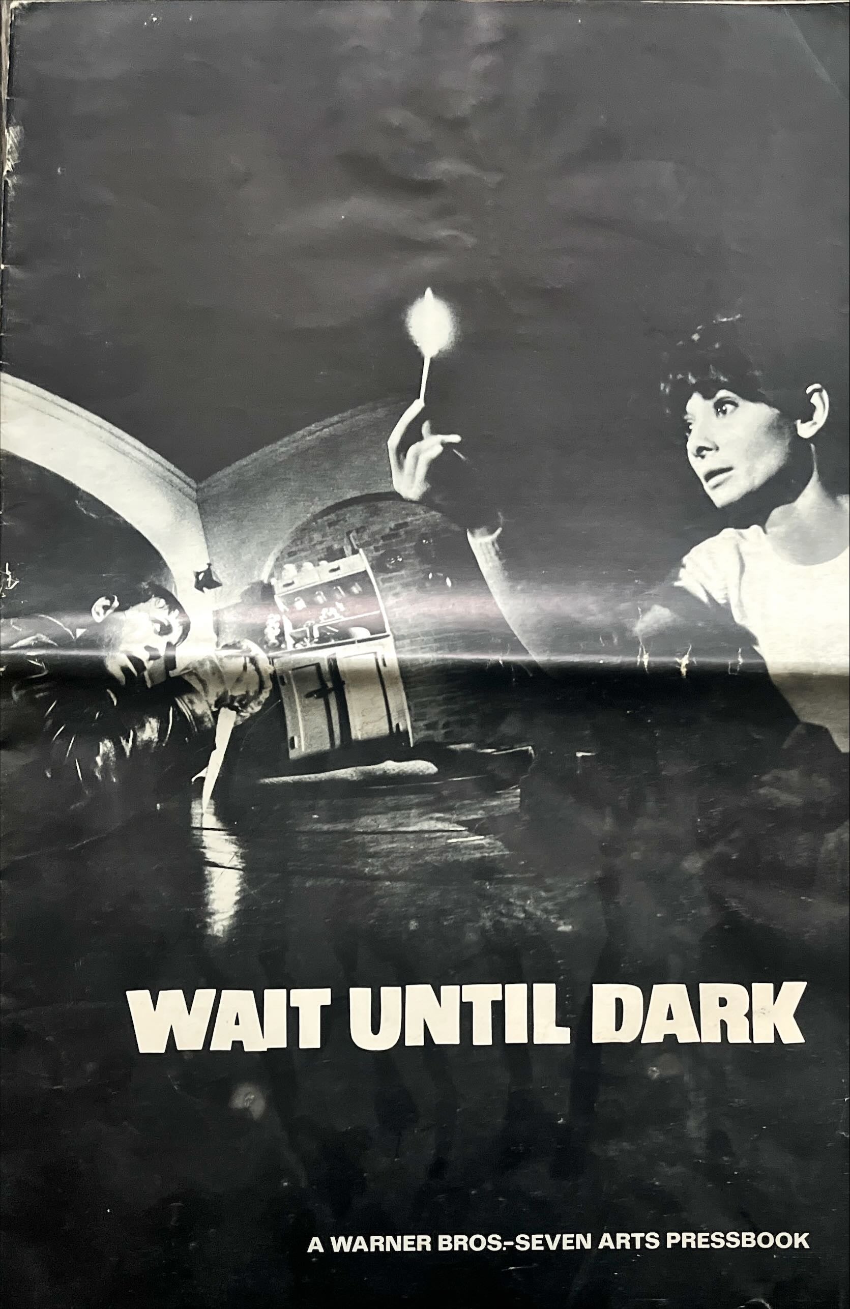 Wait until dark pressbook 1967 blind Audrey Hepburn is terrorized by burglar Alan Arkin
