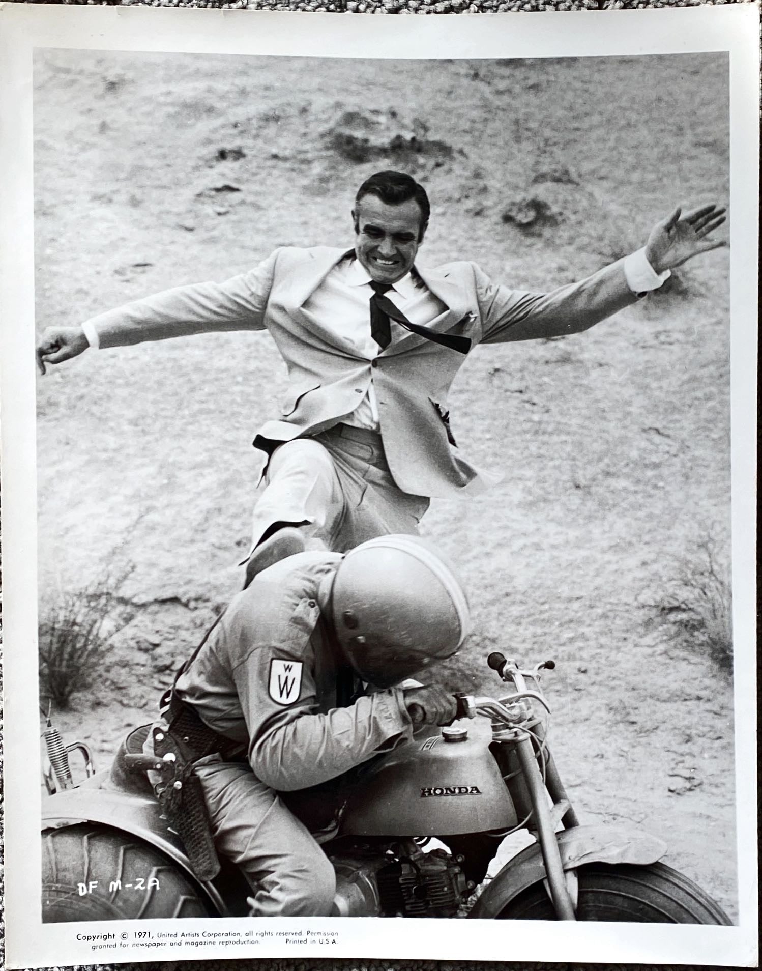 #411 007 James Bond Diamonds Are Forever Original Movie Stills x8