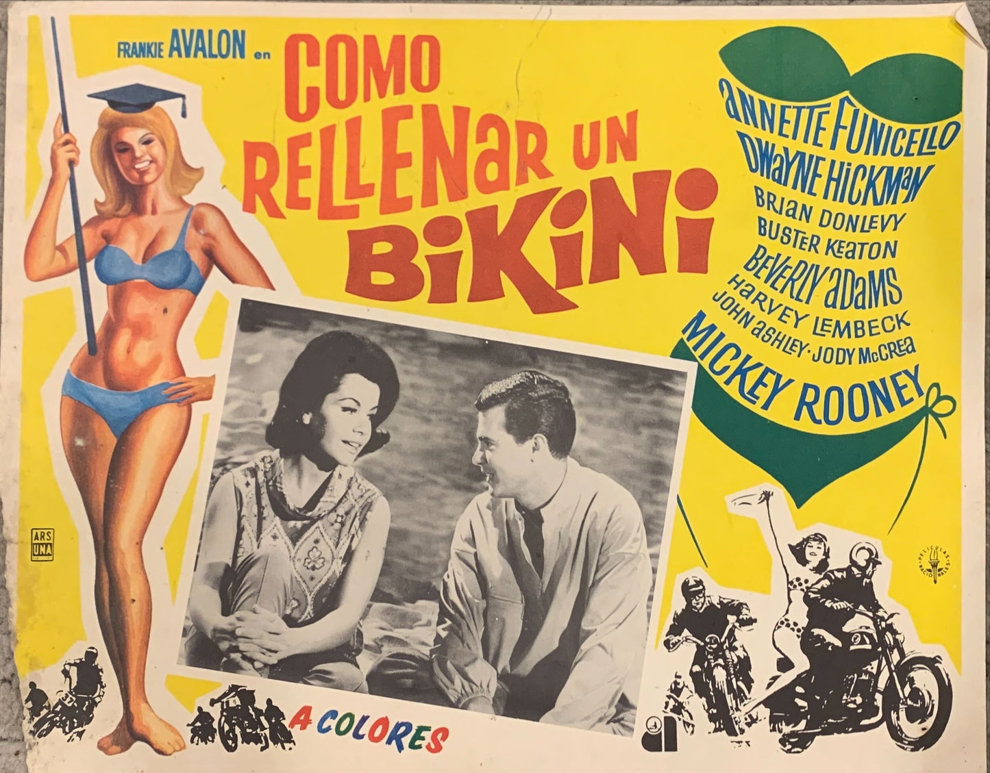 How to stuff a wild bikini, Mexican Lobby Card, '65 smiling Annette Funicello