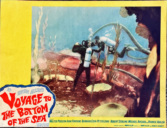 Voyage to the bottom of the sea trimmed lobby card, 1961 Walter Pidgeon