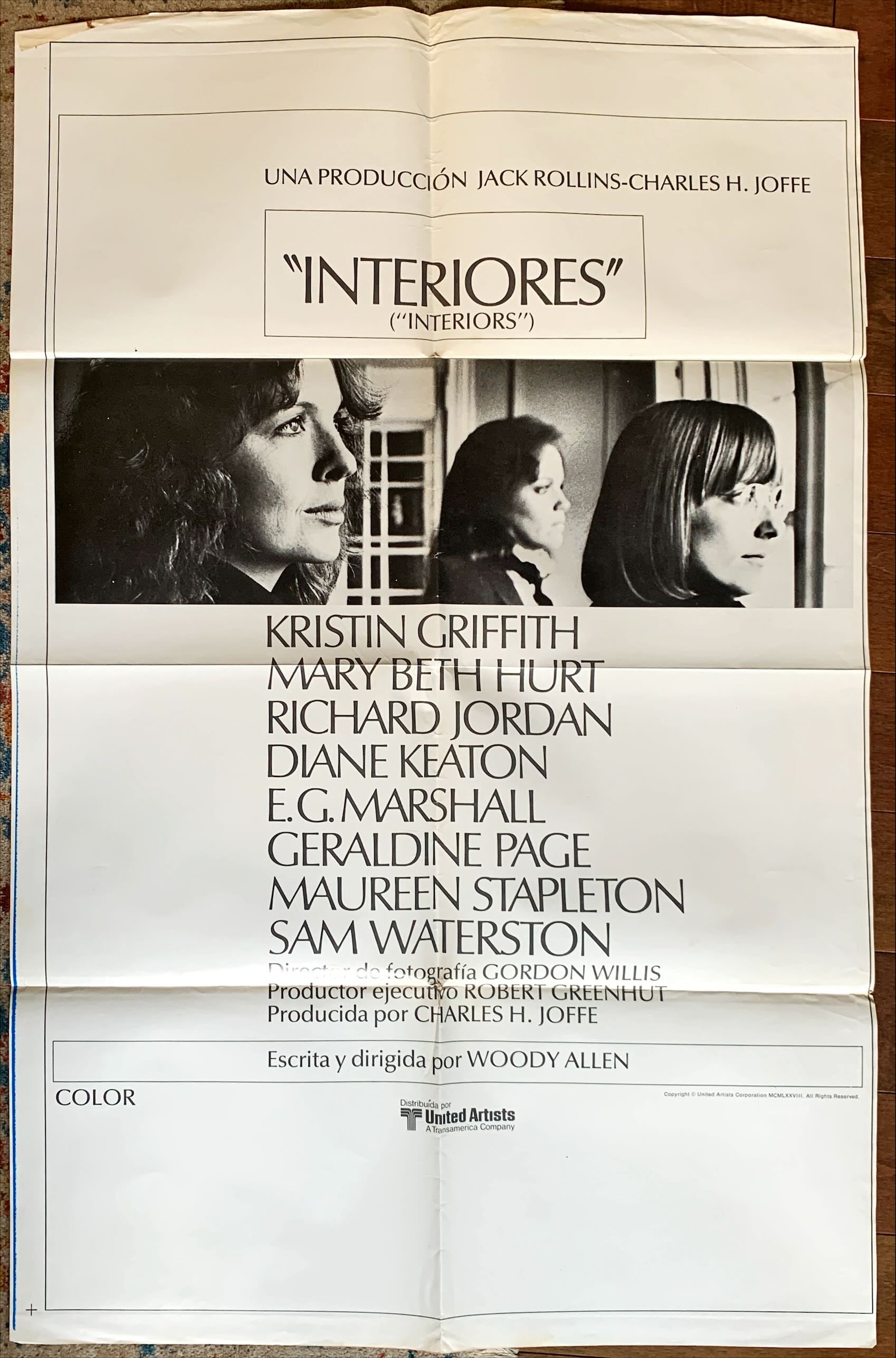 Interiors, Argentinean '78 Diane Keaton, Mary Beth Hurt, directed by Woody Allen