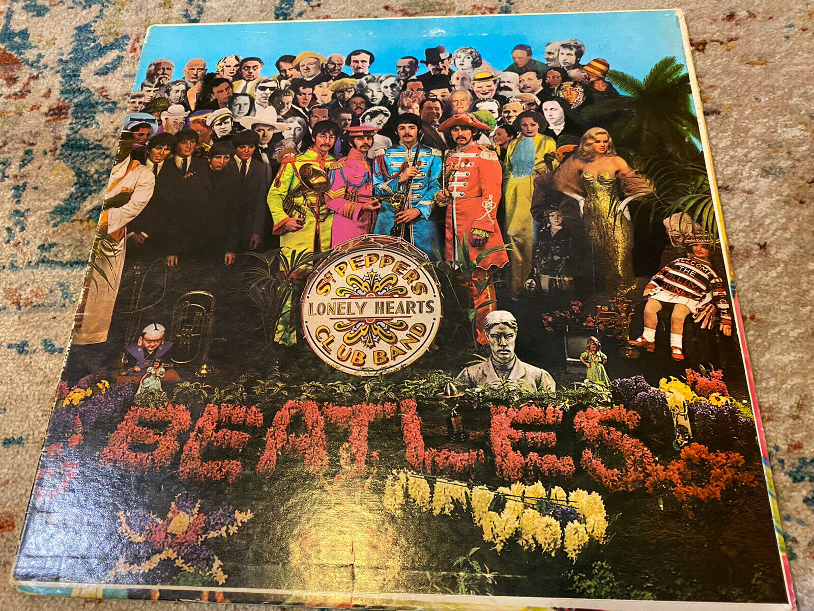 The Beatles - Sgt. Peppers Lonely Hearts Club Band Vinyl/LP - Gatefold (1968) - PosterCollectors.xyz