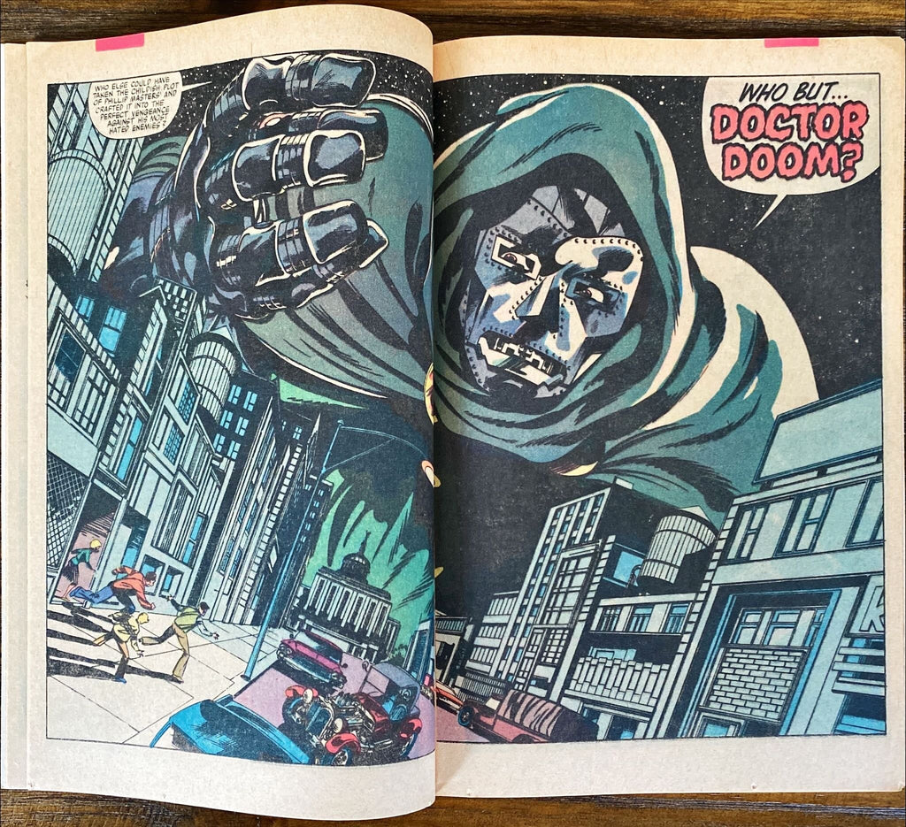 Set of 3 Comic Books - Batman, Spiderman, Fantastic Four