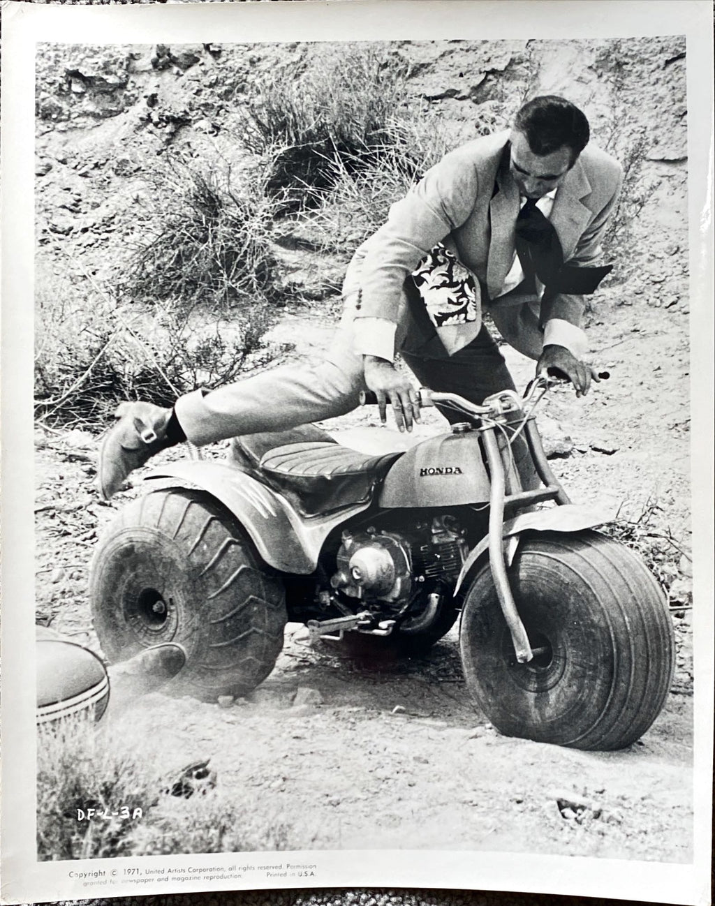 #411 007 James Bond Diamonds Are Forever Original Movie Stills x8