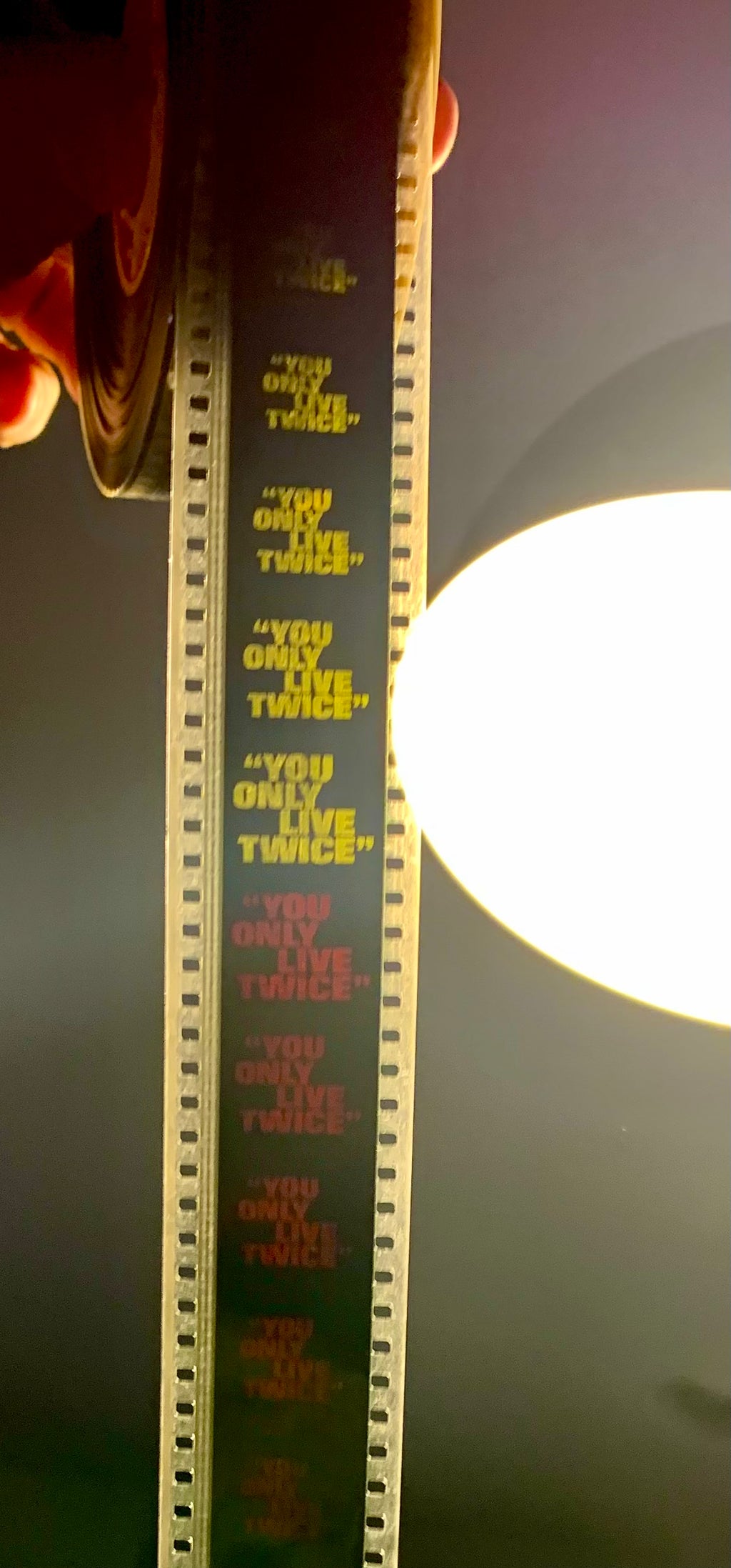 (509) 35mm trailer You only live twice James Bond