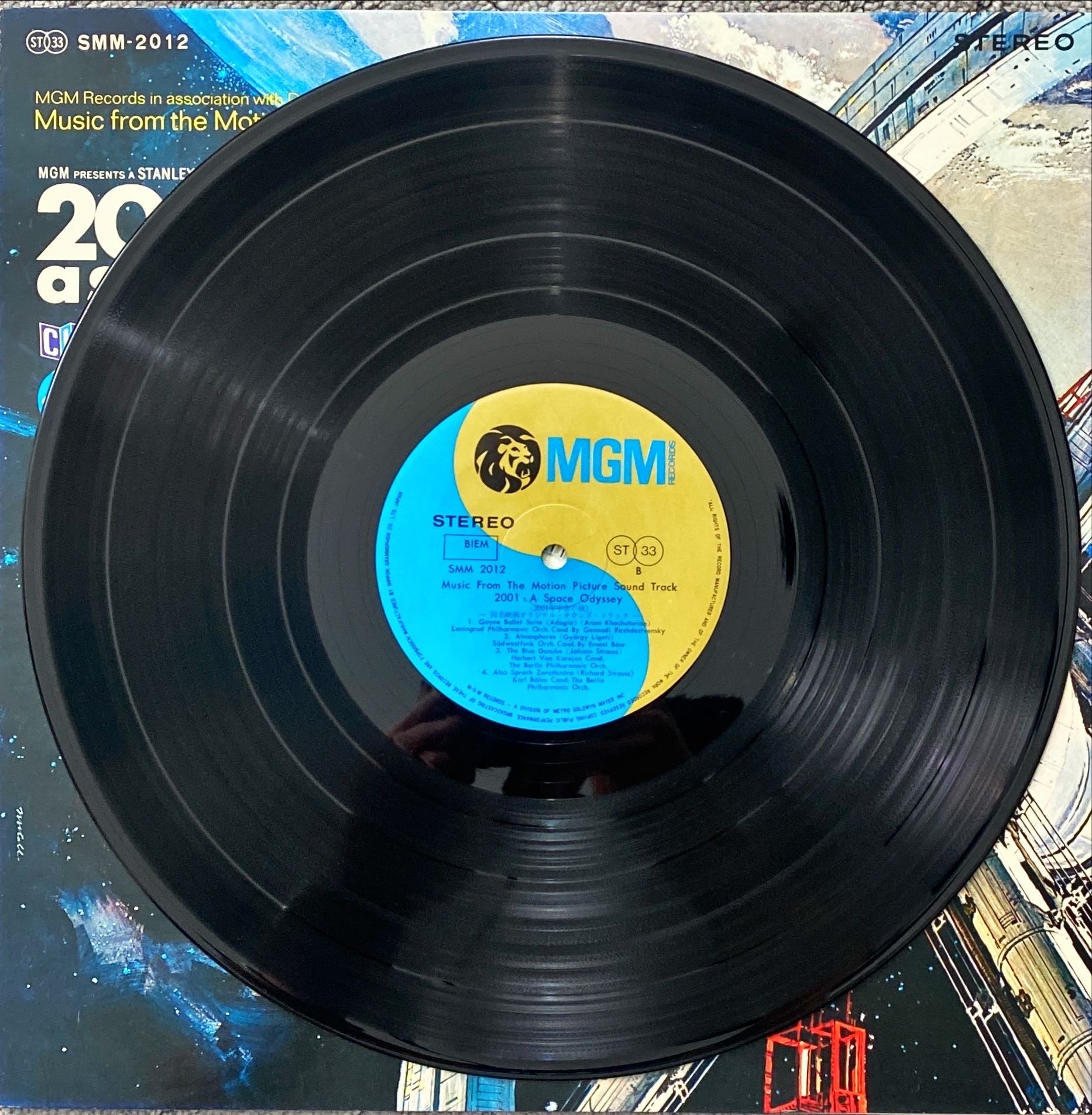Various ‎– 2001 - A Space Odyssey (Music From The Motion Picture Soundtrack) Japanese Vinyl/LP